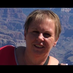 Meet your Posher, Wendy